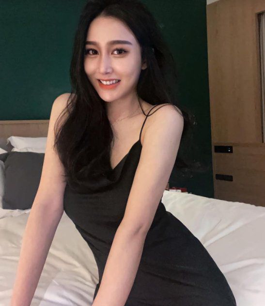 💜💋💚HORNY SEXY HOT GIRL💜💋💚Young lady looking lick her pussy !💜💋💚 | | Bakersfield Escorts | California Escorts | United States Escorts | escortsaffair.com
